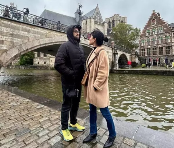 Ünlü çiftten Avrupa'da aşk turu!